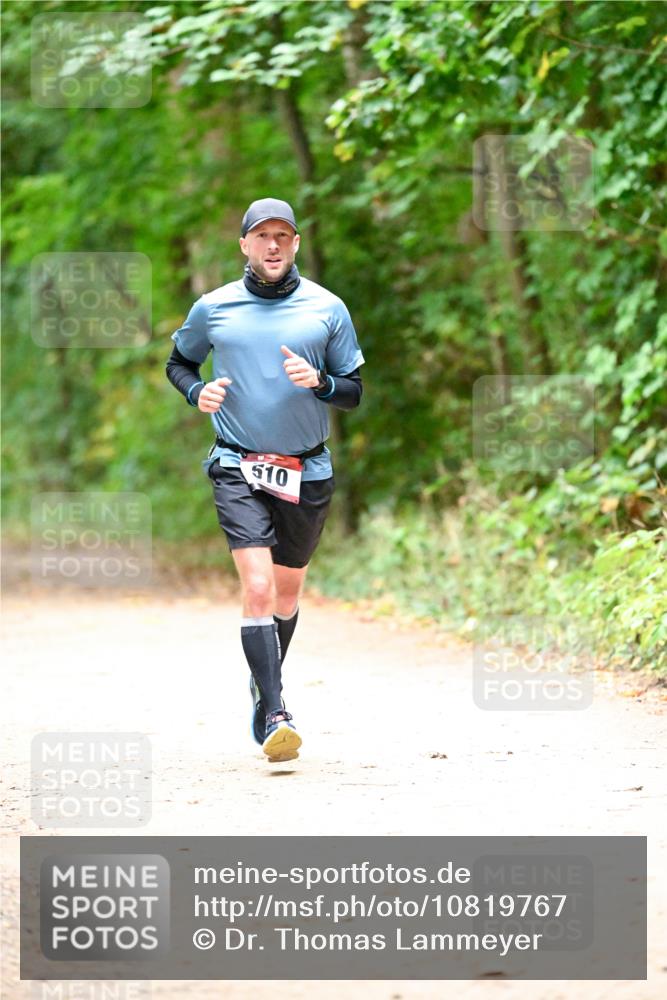 11.10.2026 - Bramfelder Halbmarathon 2026 Dr. Thomas Lammeyer http://msf.ph/oto/10819767 11.10.2026 10:15:09 Laufen 510 meine-sportfotos.de