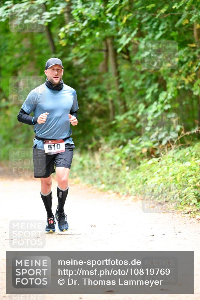 11.10.2026 - Bramfelder Halbmarathon 2026 Dr. Thomas Lammeyer http://msf.ph/oto/10819769 11.10.2026 10:15:09 Laufen 510 meine-sportfotos.de