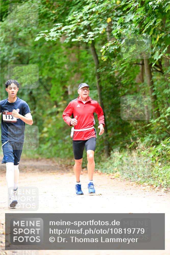 11.10.2026 - Bramfelder Halbmarathon 2026 Dr. Thomas Lammeyer http://msf.ph/oto/10819779 11.10.2026 10:15:58 Laufen 113 meine-sportfotos.de