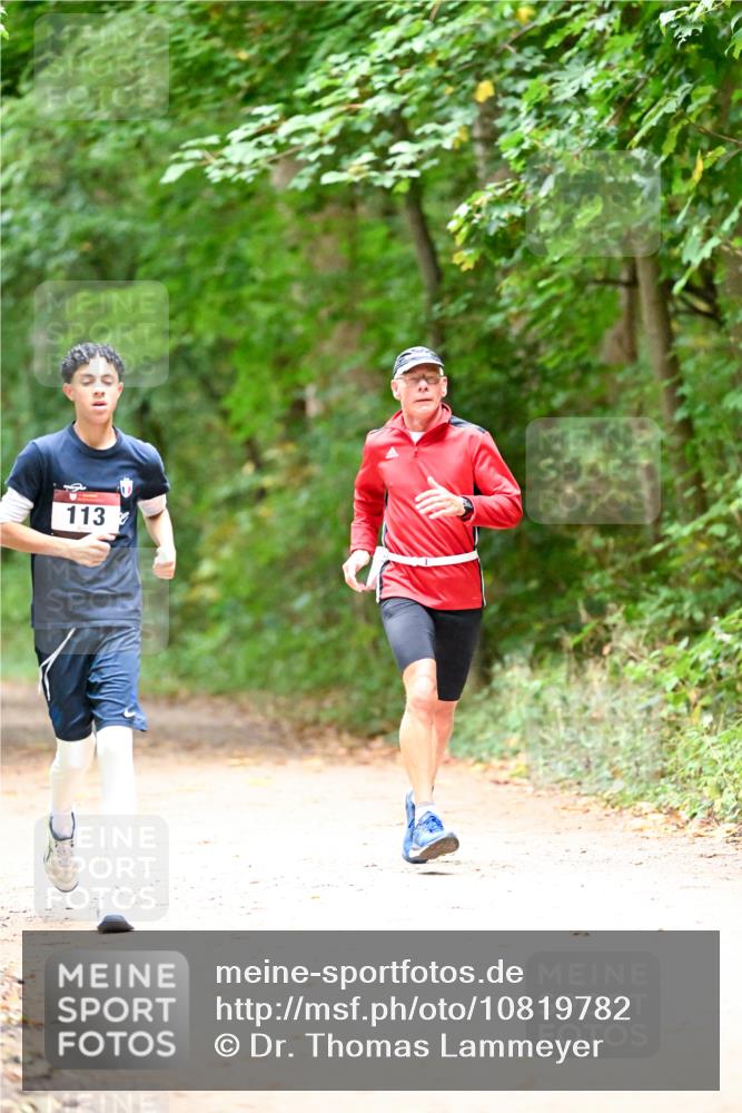 11.10.2026 - Bramfelder Halbmarathon 2026 Dr. Thomas Lammeyer http://msf.ph/oto/10819782 11.10.2026 10:15:58 Laufen 113 meine-sportfotos.de