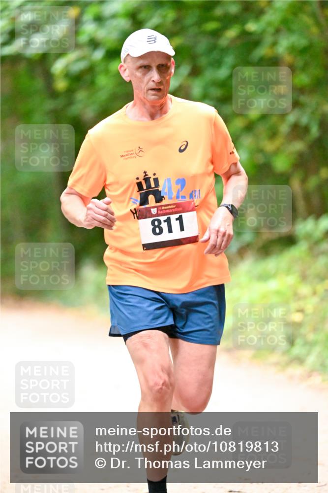 11.10.2026 - Bramfelder Halbmarathon 2026 Dr. Thomas Lammeyer http://msf.ph/oto/10819813 11.10.2026 10:16:29 Laufen 42, 811 meine-sportfotos.de