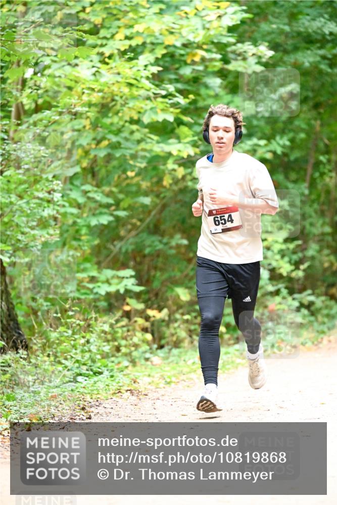 11.10.2026 - Bramfelder Halbmarathon 2026 Dr. Thomas Lammeyer http://msf.ph/oto/10819868 11.10.2026 10:17:13 Laufen 654 meine-sportfotos.de