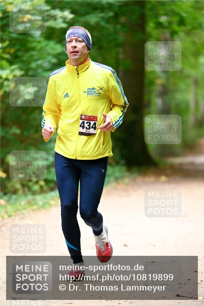 11.10.2026 - Bramfelder Halbmarathon 2026 Dr. Thomas Lammeyer http://msf.ph/oto/10819899 11.10.2026 10:17:41 Laufen 36, 19, 20, 2009, 35, 434 meine-sportfotos.de