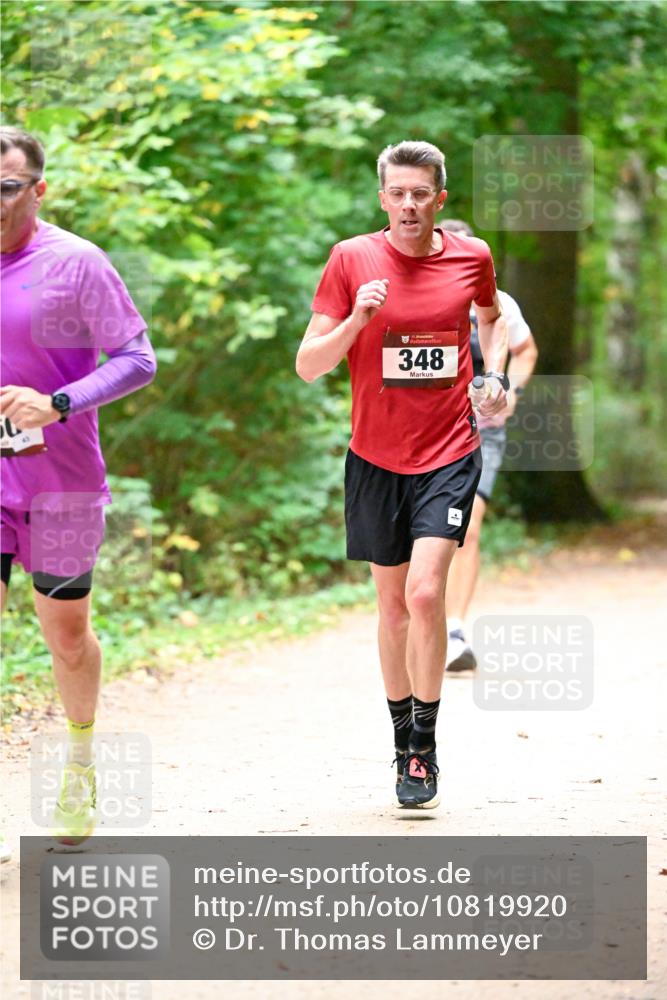 11.10.2026 - Bramfelder Halbmarathon 2026 Dr. Thomas Lammeyer http://msf.ph/oto/10819920 11.10.2026 10:17:51 Laufen 49, 35, 348 meine-sportfotos.de
