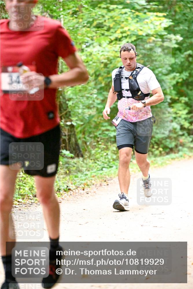 11.10.2026 - Bramfelder Halbmarathon 2026 Dr. Thomas Lammeyer http://msf.ph/oto/10819929 11.10.2026 10:17:53 Laufen 34 meine-sportfotos.de