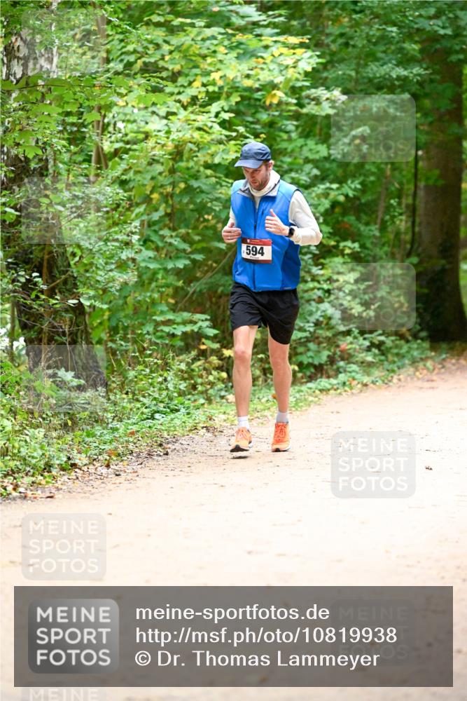 11.10.2026 - Bramfelder Halbmarathon 2026 Dr. Thomas Lammeyer http://msf.ph/oto/10819938 11.10.2026 10:18:00 Laufen 594 meine-sportfotos.de