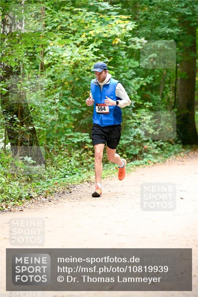 11.10.2026 - Bramfelder Halbmarathon 2026 Dr. Thomas Lammeyer http://msf.ph/oto/10819939 11.10.2026 10:18:00 Laufen 594 meine-sportfotos.de