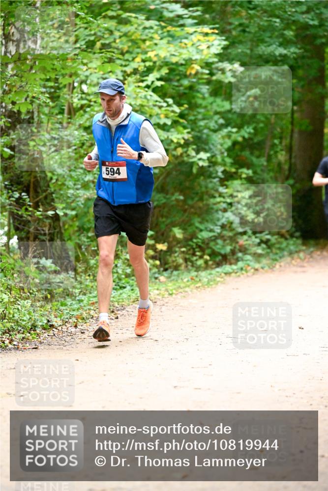11.10.2026 - Bramfelder Halbmarathon 2026 Dr. Thomas Lammeyer http://msf.ph/oto/10819944 11.10.2026 10:18:01 Laufen 594 meine-sportfotos.de