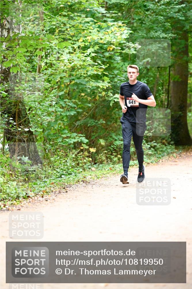 11.10.2026 - Bramfelder Halbmarathon 2026 Dr. Thomas Lammeyer http://msf.ph/oto/10819950 11.10.2026 10:18:03 Laufen 641 meine-sportfotos.de