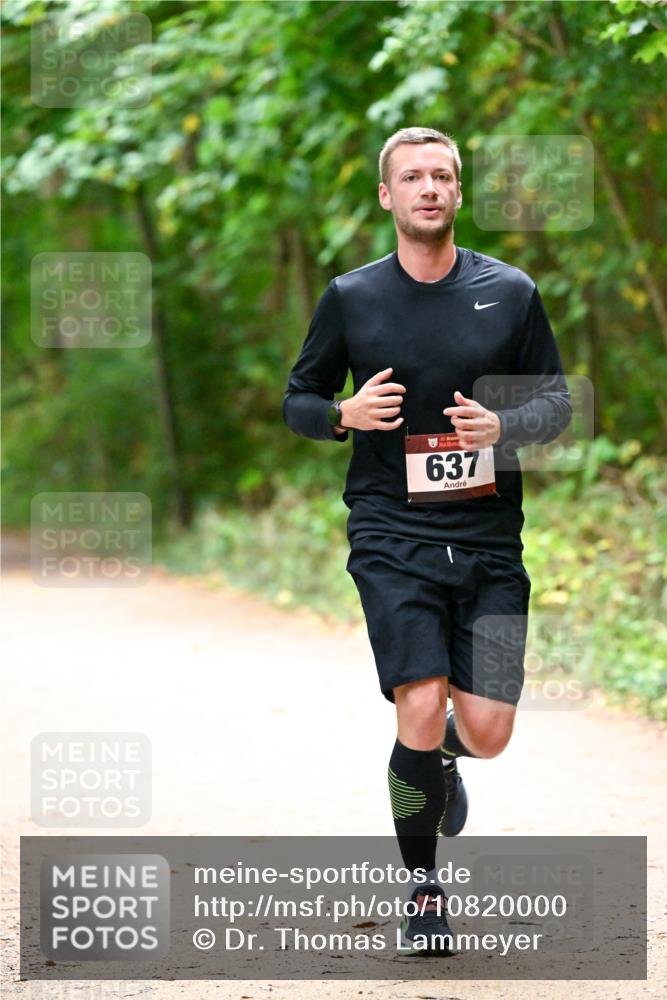 11.10.2026 - Bramfelder Halbmarathon 2026 Dr. Thomas Lammeyer http://msf.ph/oto/10820000 11.10.2026 10:18:27 Laufen 35, 637 meine-sportfotos.de