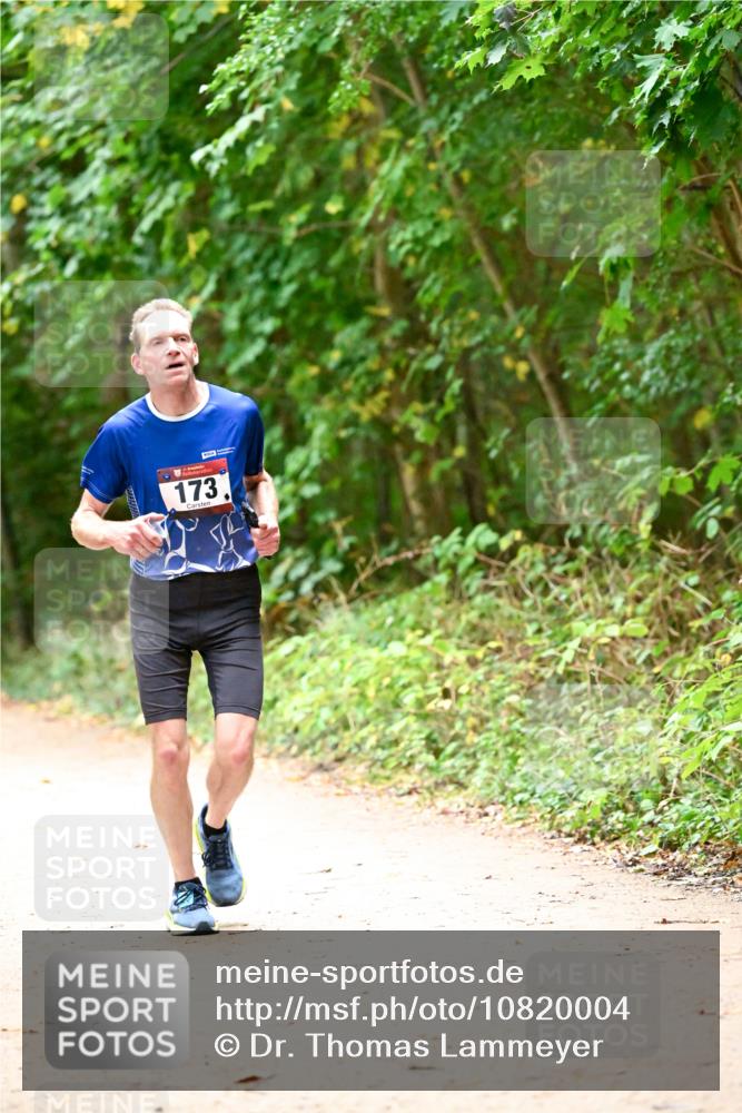 11.10.2026 - Bramfelder Halbmarathon 2026 Dr. Thomas Lammeyer http://msf.ph/oto/10820004 11.10.2026 10:18:39 Laufen 173 meine-sportfotos.de