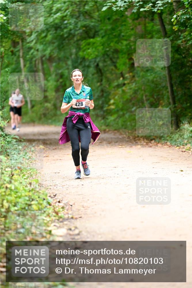 11.10.2026 - Bramfelder Halbmarathon 2026 Dr. Thomas Lammeyer http://msf.ph/oto/10820103 11.10.2026 10:19:20 Laufen 428 meine-sportfotos.de