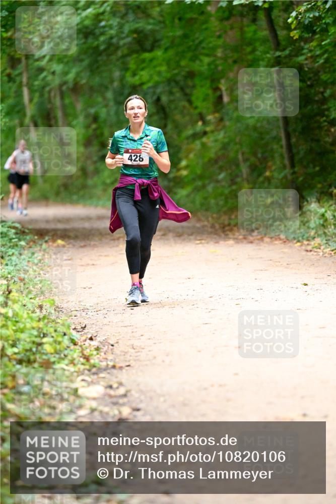11.10.2026 - Bramfelder Halbmarathon 2026 Dr. Thomas Lammeyer http://msf.ph/oto/10820106 11.10.2026 10:19:20 Laufen 428 meine-sportfotos.de