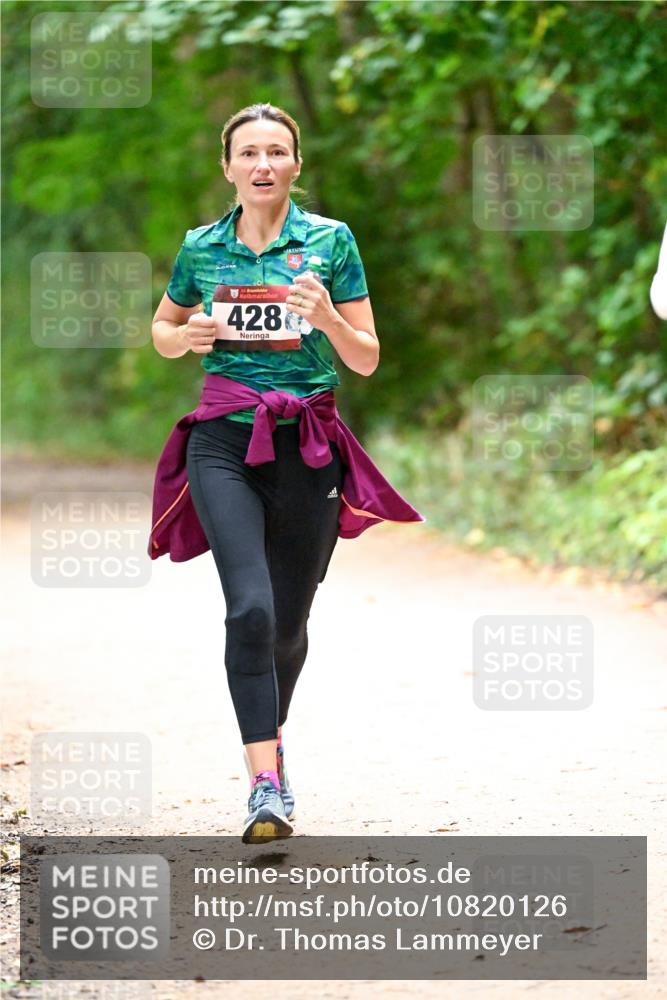 11.10.2026 - Bramfelder Halbmarathon 2026 Dr. Thomas Lammeyer http://msf.ph/oto/10820126 11.10.2026 10:19:23 Laufen 428 meine-sportfotos.de