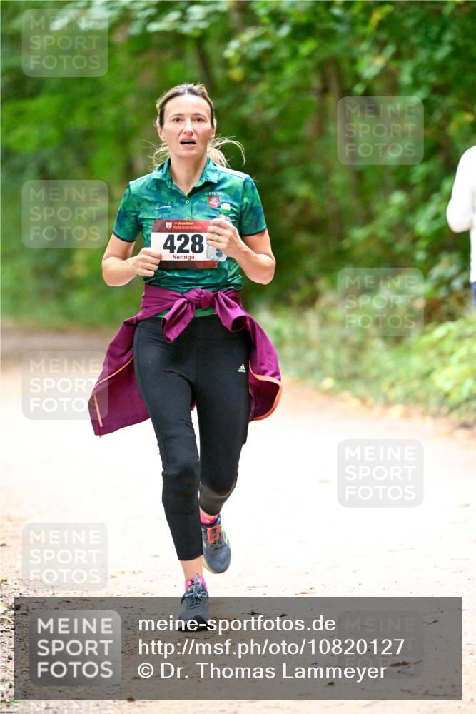 11.10.2026 - Bramfelder Halbmarathon 2026 Dr. Thomas Lammeyer http://msf.ph/oto/10820127 11.10.2026 10:19:23 Laufen 35, 428 meine-sportfotos.de