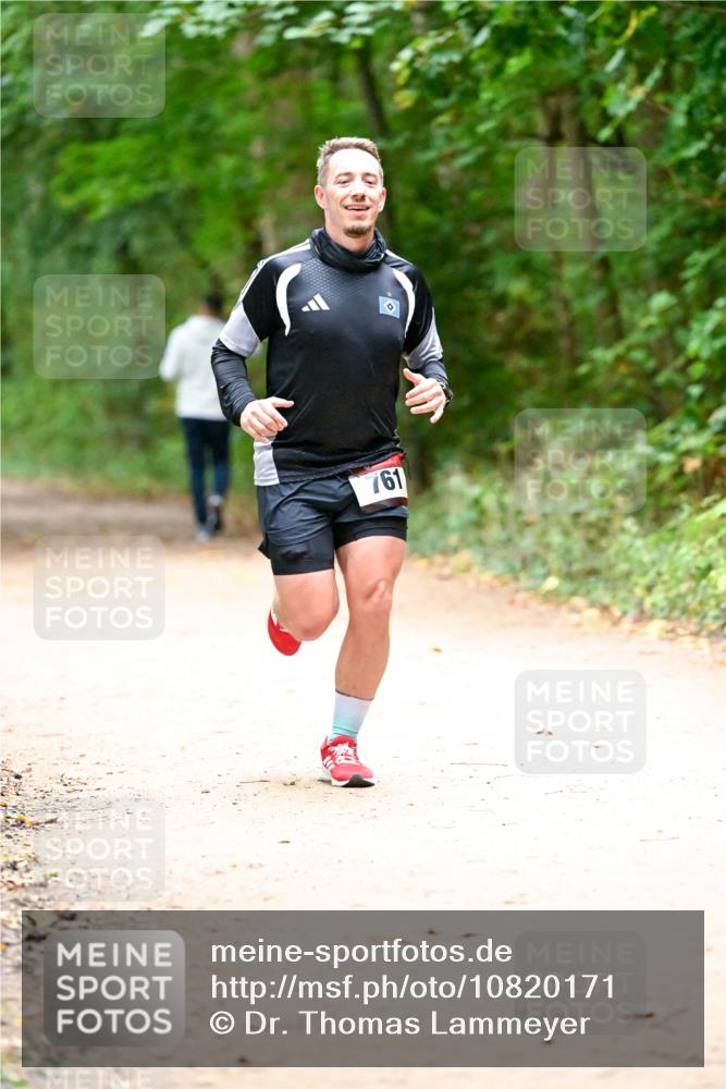 11.10.2026 - Bramfelder Halbmarathon 2026 Dr. Thomas Lammeyer http://msf.ph/oto/10820171 11.10.2026 10:19:40 Laufen 761 meine-sportfotos.de