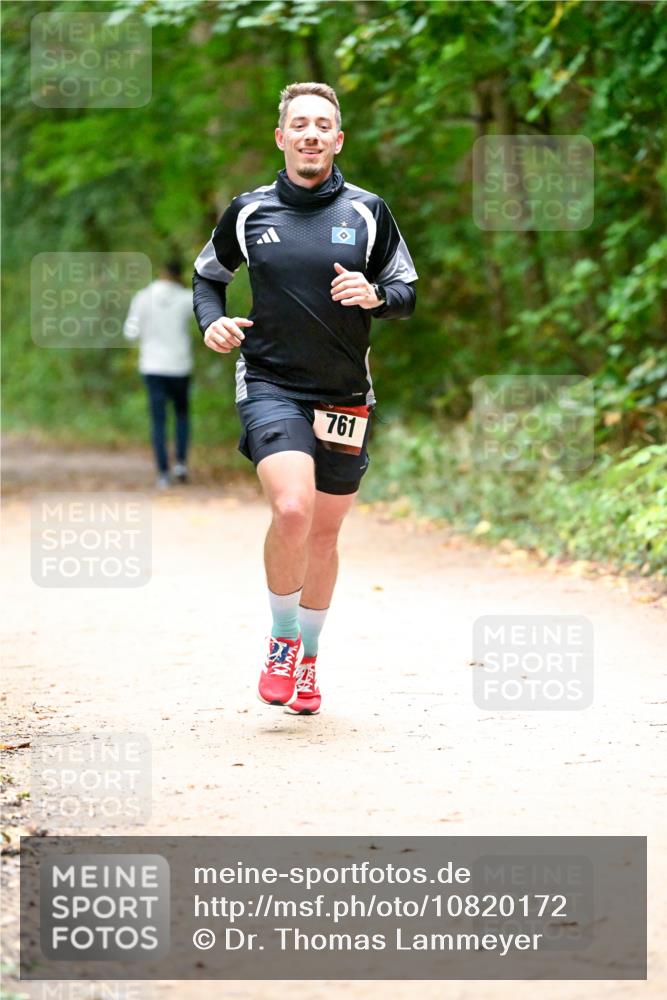 11.10.2026 - Bramfelder Halbmarathon 2026 Dr. Thomas Lammeyer http://msf.ph/oto/10820172 11.10.2026 10:19:40 Laufen 761 meine-sportfotos.de