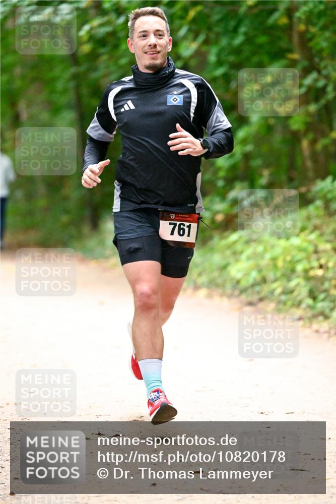 11.10.2026 - Bramfelder Halbmarathon 2026 Dr. Thomas Lammeyer http://msf.ph/oto/10820178 11.10.2026 10:19:41 Laufen 761 meine-sportfotos.de
