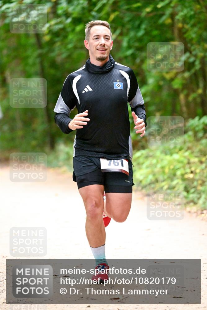 11.10.2026 - Bramfelder Halbmarathon 2026 Dr. Thomas Lammeyer http://msf.ph/oto/10820179 11.10.2026 10:19:41 Laufen 761 meine-sportfotos.de