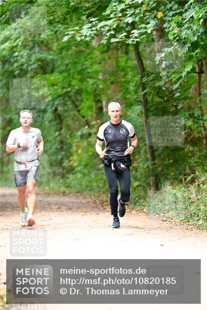 11.10.2026 - Bramfelder Halbmarathon 2026 Dr. Thomas Lammeyer http://msf.ph/oto/10820185 11.10.2026 10:20:04 Laufen 3 meine-sportfotos.de
