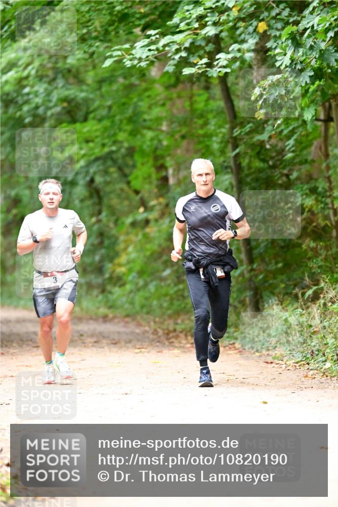 11.10.2026 - Bramfelder Halbmarathon 2026 Dr. Thomas Lammeyer http://msf.ph/oto/10820190 11.10.2026 10:20:05 Laufen  meine-sportfotos.de