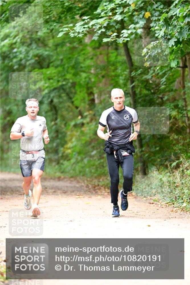 11.10.2026 - Bramfelder Halbmarathon 2026 Dr. Thomas Lammeyer http://msf.ph/oto/10820191 11.10.2026 10:20:05 Laufen 3 meine-sportfotos.de