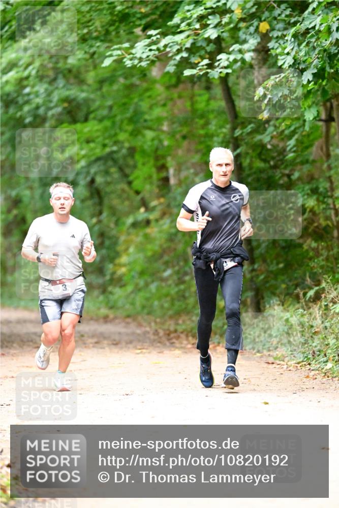 11.10.2026 - Bramfelder Halbmarathon 2026 Dr. Thomas Lammeyer http://msf.ph/oto/10820192 11.10.2026 10:20:05 Laufen  meine-sportfotos.de