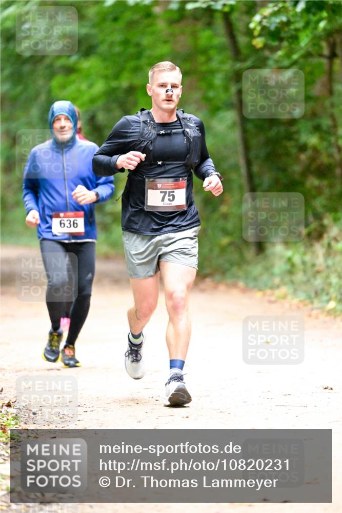 11.10.2026 - Bramfelder Halbmarathon 2026 Dr. Thomas Lammeyer http://msf.ph/oto/10820231 11.10.2026 10:20:17 Laufen 636, 75 meine-sportfotos.de