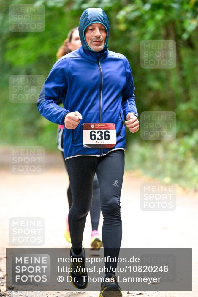 11.10.2026 - Bramfelder Halbmarathon 2026 Dr. Thomas Lammeyer http://msf.ph/oto/10820246 11.10.2026 10:20:20 Laufen 35, 636 meine-sportfotos.de