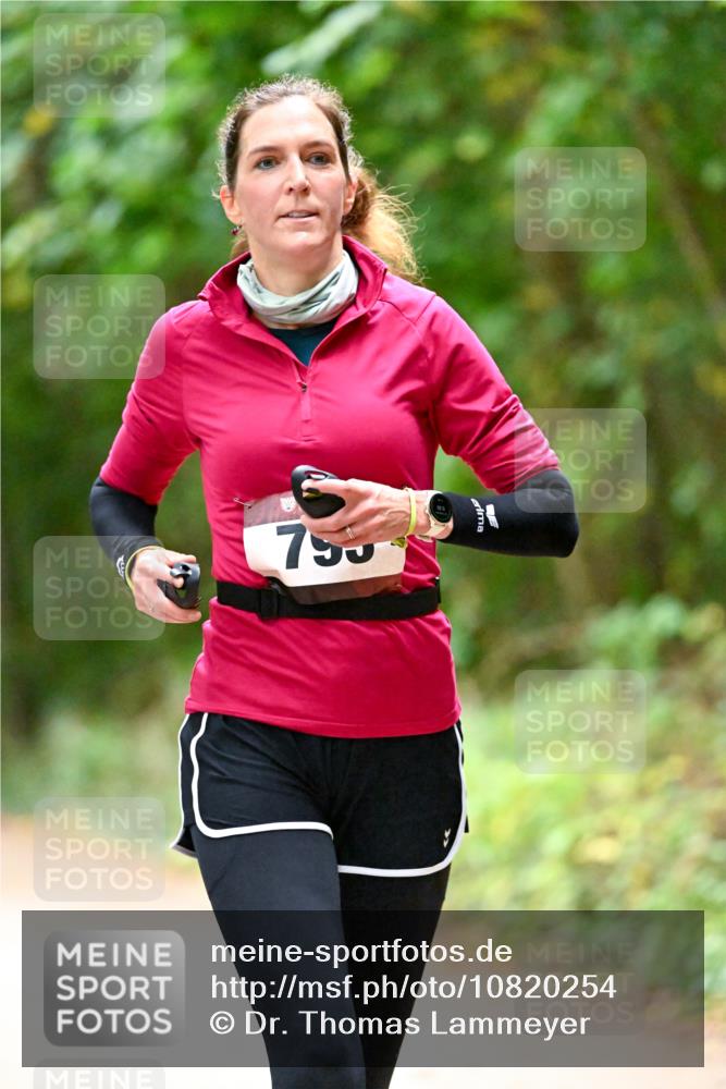 11.10.2026 - Bramfelder Halbmarathon 2026 Dr. Thomas Lammeyer http://msf.ph/oto/10820254 11.10.2026 10:20:21 Laufen 755 meine-sportfotos.de
