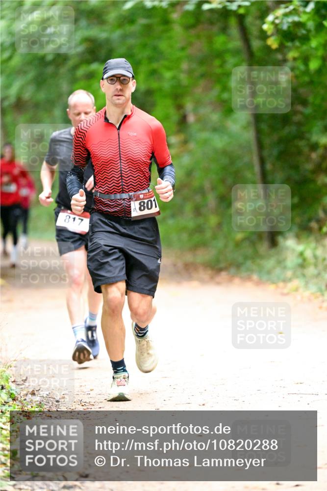 11.10.2026 - Bramfelder Halbmarathon 2026 Dr. Thomas Lammeyer http://msf.ph/oto/10820288 11.10.2026 10:20:41 Laufen 817, 801 meine-sportfotos.de