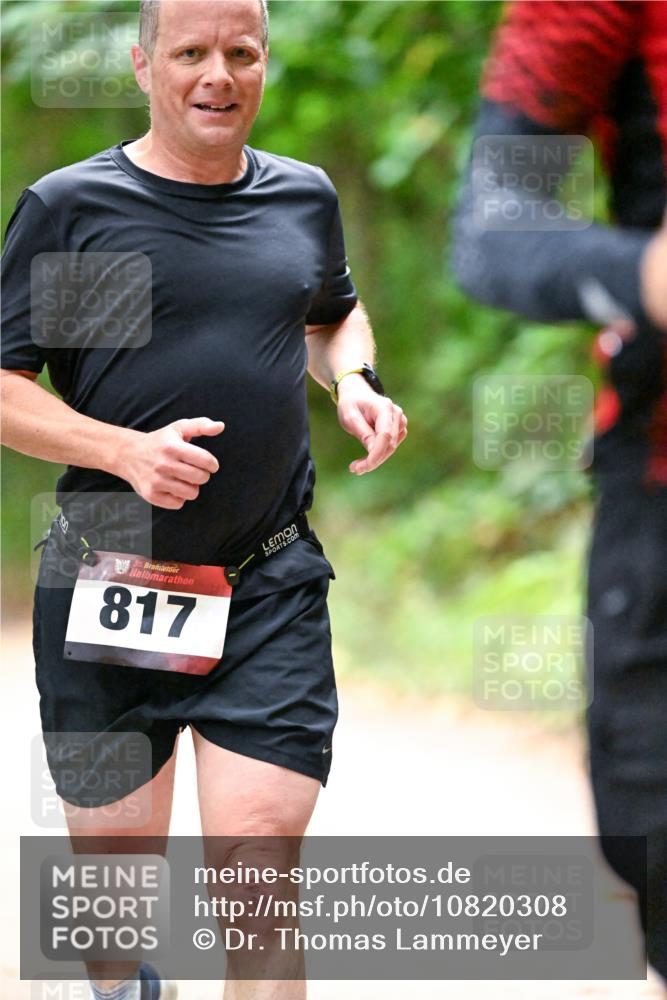 11.10.2026 - Bramfelder Halbmarathon 2026 Dr. Thomas Lammeyer http://msf.ph/oto/10820308 11.10.2026 10:20:44 Laufen 35, 817 meine-sportfotos.de