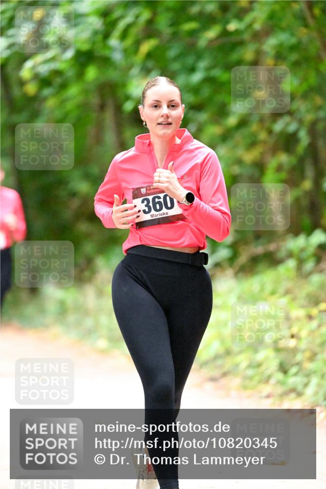 11.10.2026 - Bramfelder Halbmarathon 2026 Dr. Thomas Lammeyer http://msf.ph/oto/10820345 11.10.2026 10:20:55 Laufen 360 meine-sportfotos.de