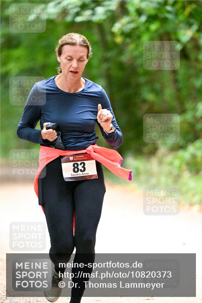 11.10.2026 - Bramfelder Halbmarathon 2026 Dr. Thomas Lammeyer http://msf.ph/oto/10820373 11.10.2026 10:21:02 Laufen 35, 83 meine-sportfotos.de