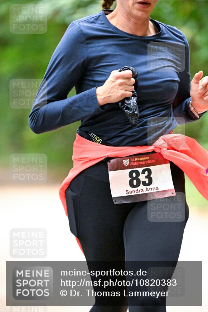 11.10.2026 - Bramfelder Halbmarathon 2026 Dr. Thomas Lammeyer http://msf.ph/oto/10820383 11.10.2026 10:21:03 Laufen 35, 83 meine-sportfotos.de