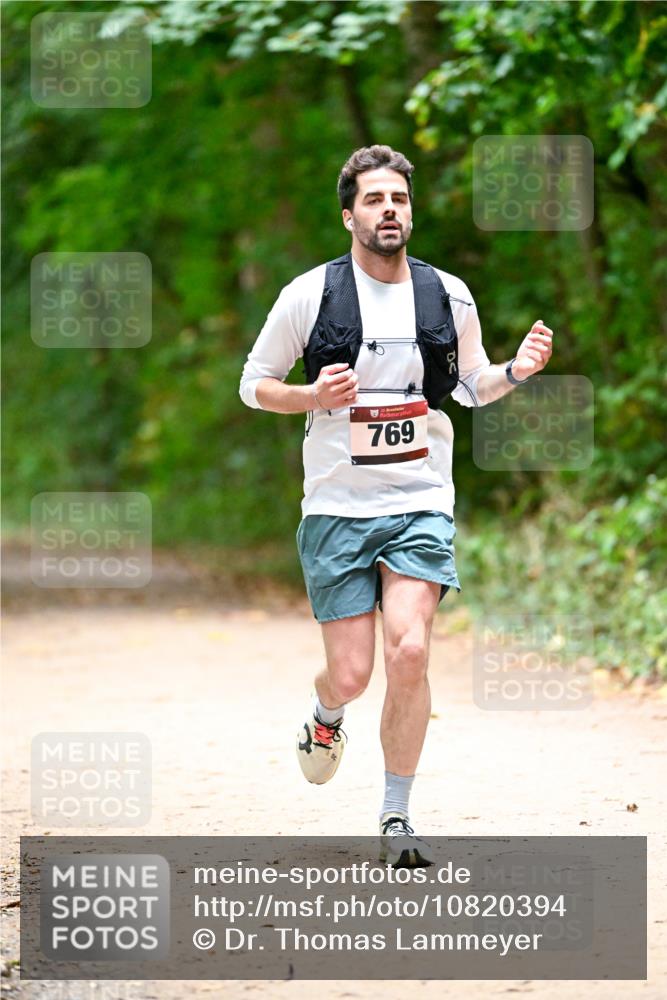 11.10.2026 - Bramfelder Halbmarathon 2026 Dr. Thomas Lammeyer http://msf.ph/oto/10820394 11.10.2026 10:21:17 Laufen 769 meine-sportfotos.de