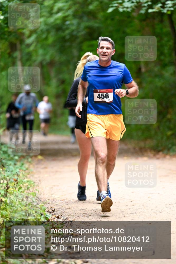 11.10.2026 - Bramfelder Halbmarathon 2026 Dr. Thomas Lammeyer http://msf.ph/oto/10820412 11.10.2026 10:21:25 Laufen 35, 456, 288 meine-sportfotos.de