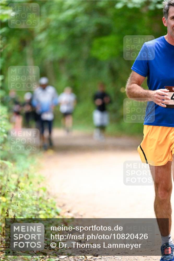 11.10.2026 - Bramfelder Halbmarathon 2026 Dr. Thomas Lammeyer http://msf.ph/oto/10820426 11.10.2026 10:21:27 Laufen  meine-sportfotos.de