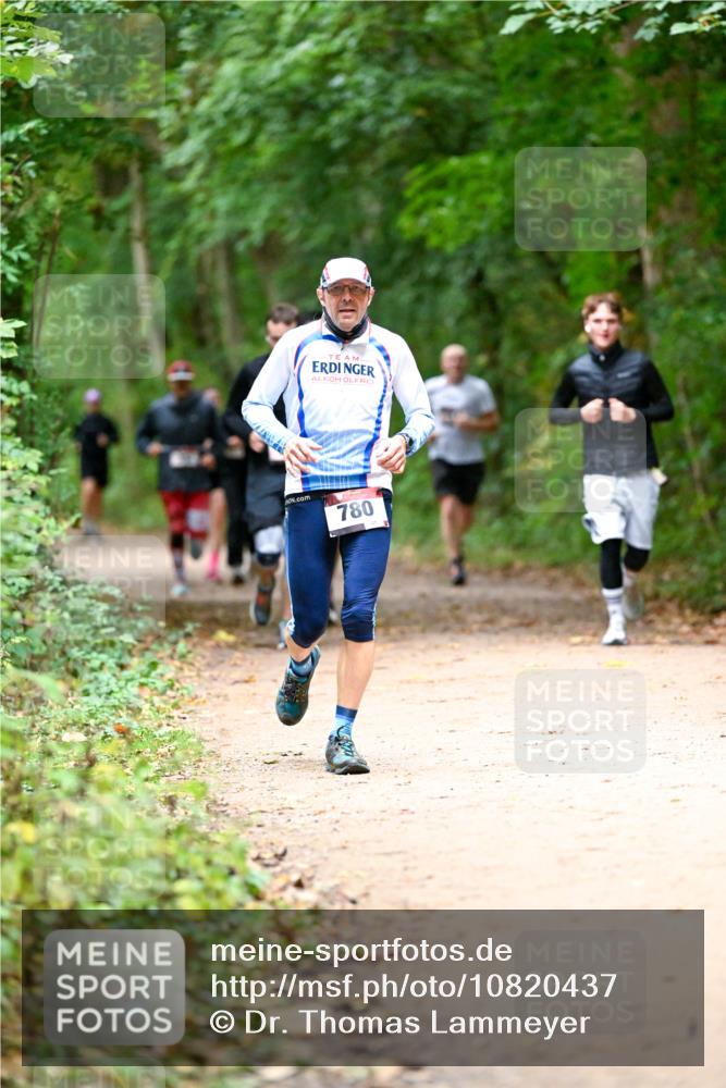 11.10.2026 - Bramfelder Halbmarathon 2026 Dr. Thomas Lammeyer http://msf.ph/oto/10820437 11.10.2026 10:21:31 Laufen 780 meine-sportfotos.de