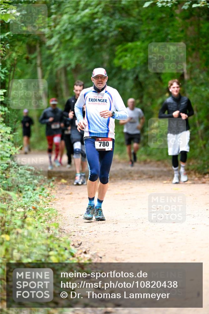 11.10.2026 - Bramfelder Halbmarathon 2026 Dr. Thomas Lammeyer http://msf.ph/oto/10820438 11.10.2026 10:21:32 Laufen 780 meine-sportfotos.de