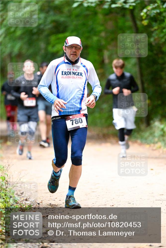 11.10.2026 - Bramfelder Halbmarathon 2026 Dr. Thomas Lammeyer http://msf.ph/oto/10820453 11.10.2026 10:21:34 Laufen 780, 21 meine-sportfotos.de
