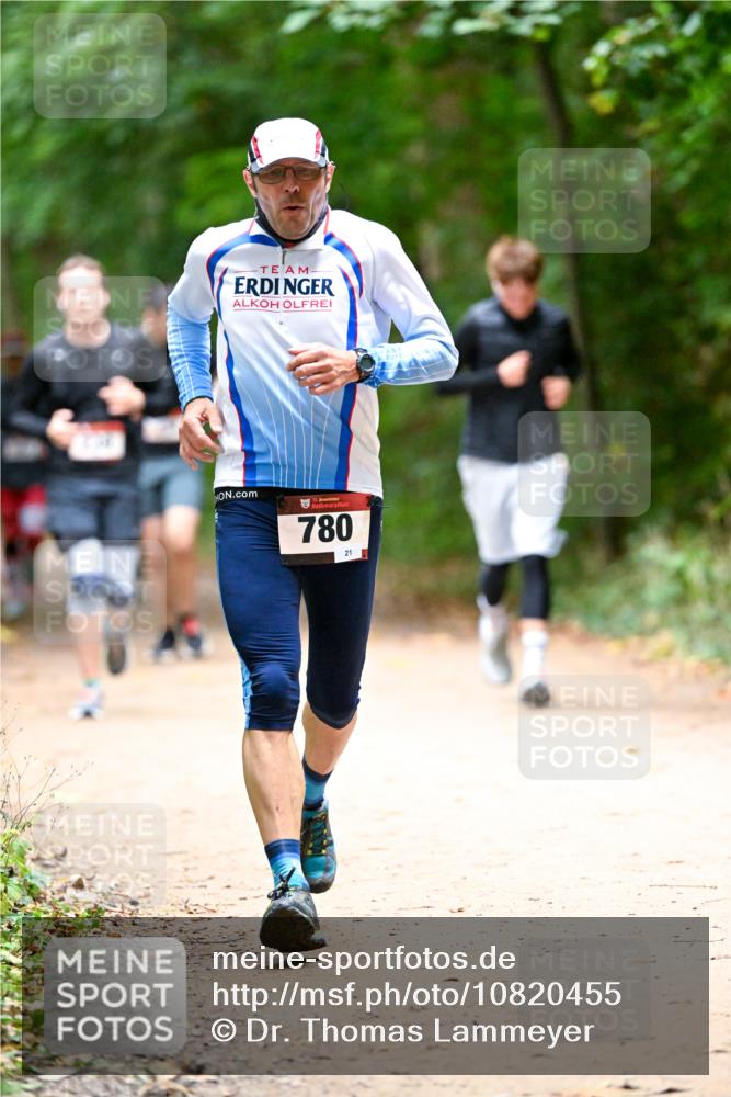11.10.2026 - Bramfelder Halbmarathon 2026 Dr. Thomas Lammeyer http://msf.ph/oto/10820455 11.10.2026 10:21:34 Laufen 15, 780, 21 meine-sportfotos.de
