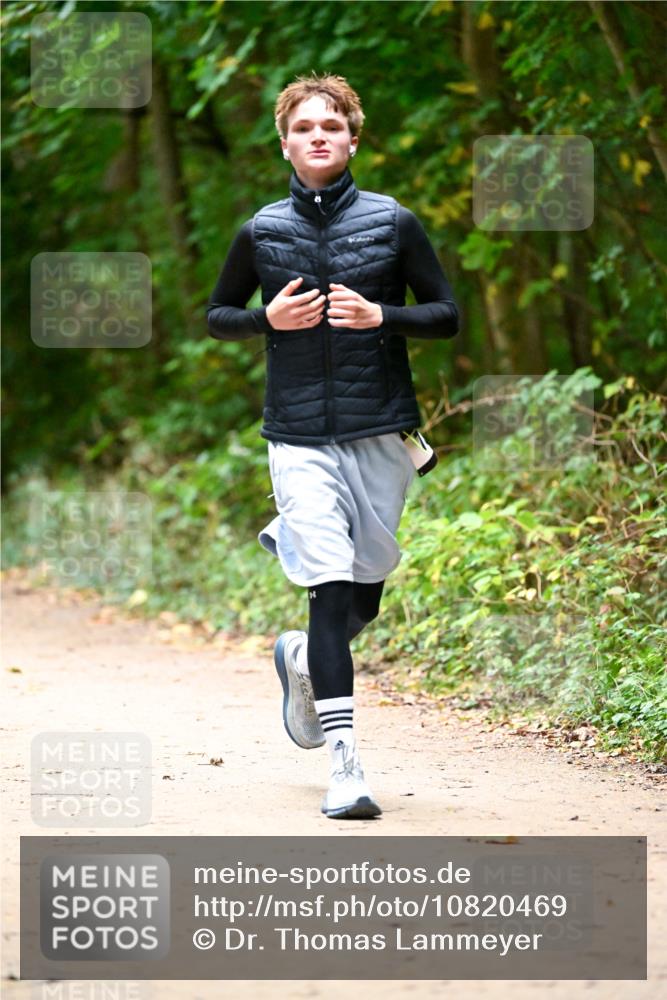 11.10.2026 - Bramfelder Halbmarathon 2026 Dr. Thomas Lammeyer http://msf.ph/oto/10820469 11.10.2026 10:21:37 Laufen  meine-sportfotos.de