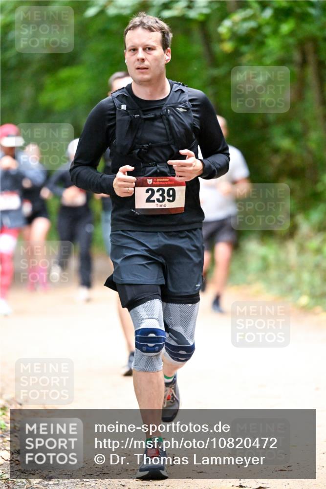 11.10.2026 - Bramfelder Halbmarathon 2026 Dr. Thomas Lammeyer http://msf.ph/oto/10820472 11.10.2026 10:21:38 Laufen 35, 239 meine-sportfotos.de