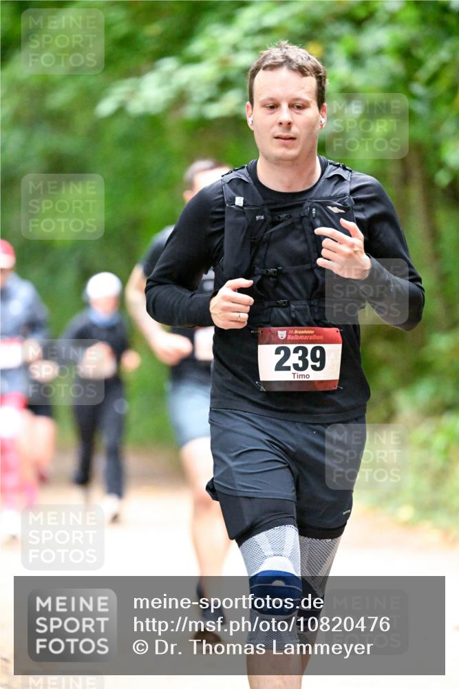 11.10.2026 - Bramfelder Halbmarathon 2026 Dr. Thomas Lammeyer http://msf.ph/oto/10820476 11.10.2026 10:21:39 Laufen 35, 239 meine-sportfotos.de