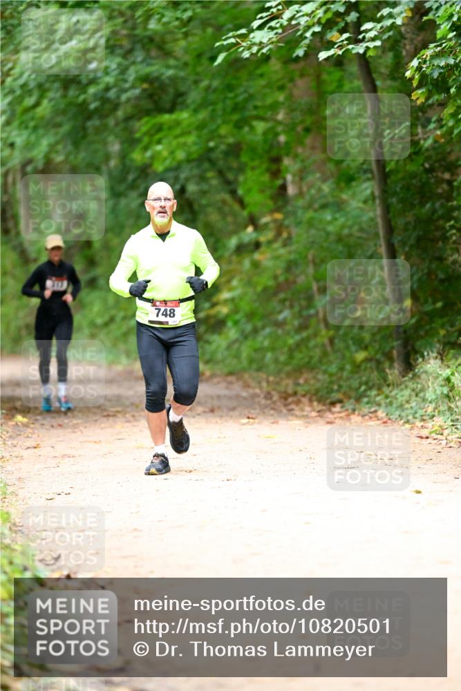 11.10.2026 - Bramfelder Halbmarathon 2026 Dr. Thomas Lammeyer http://msf.ph/oto/10820501 11.10.2026 10:21:53 Laufen 748 meine-sportfotos.de
