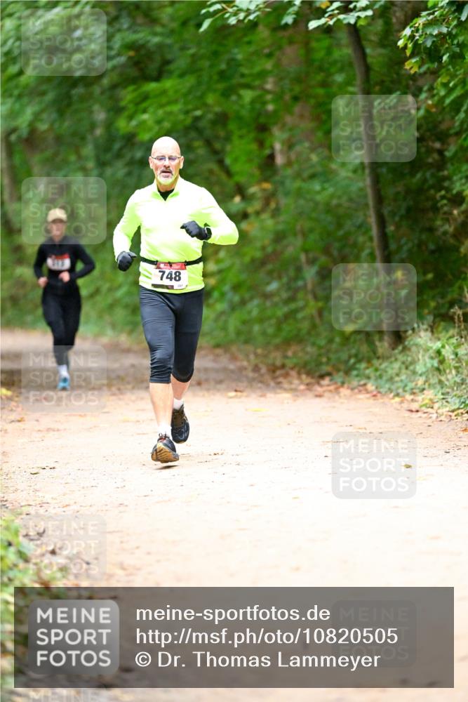 11.10.2026 - Bramfelder Halbmarathon 2026 Dr. Thomas Lammeyer http://msf.ph/oto/10820505 11.10.2026 10:21:53 Laufen 748 meine-sportfotos.de