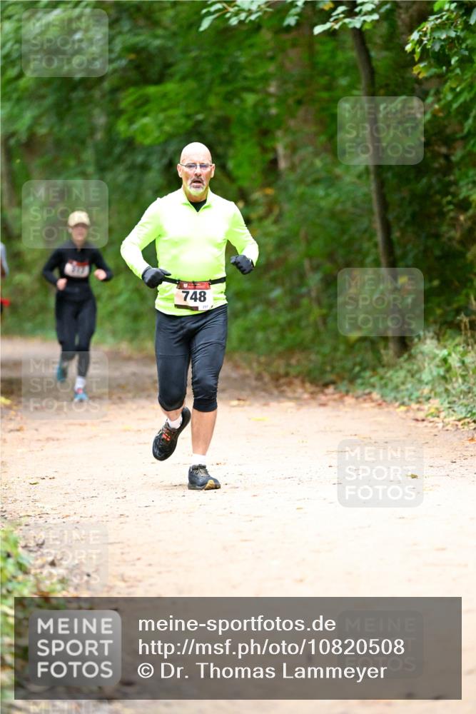 11.10.2026 - Bramfelder Halbmarathon 2026 Dr. Thomas Lammeyer http://msf.ph/oto/10820508 11.10.2026 10:21:54 Laufen 748 meine-sportfotos.de