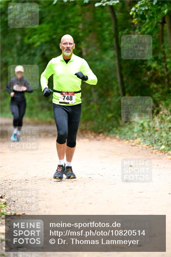 11.10.2026 - Bramfelder Halbmarathon 2026 Dr. Thomas Lammeyer http://msf.ph/oto/10820514 11.10.2026 10:21:55 Laufen 748, 257 meine-sportfotos.de