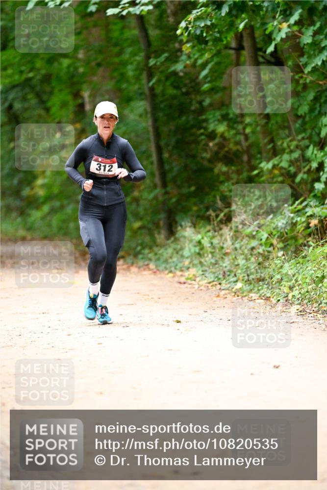 11.10.2026 - Bramfelder Halbmarathon 2026 Dr. Thomas Lammeyer http://msf.ph/oto/10820535 11.10.2026 10:21:58 Laufen 312 meine-sportfotos.de